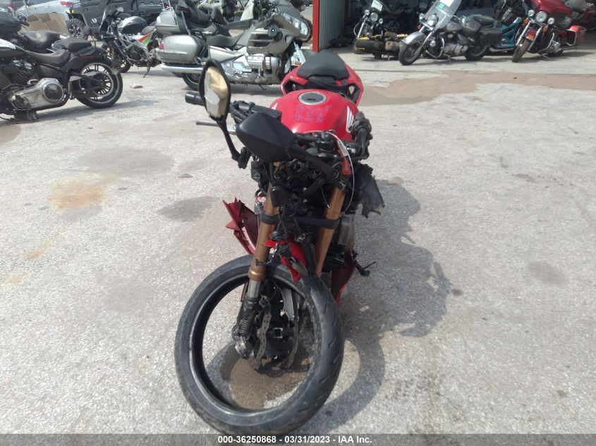 2022 HONDA CBR500 RA - MLHPC6250N5300856