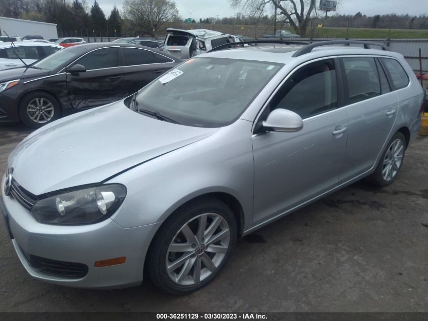 2013 VOLKSWAGEN JETTA SPORTWAGEN TDI W/SUNROOF & NAV - 3VWPL7AJ3DM667747