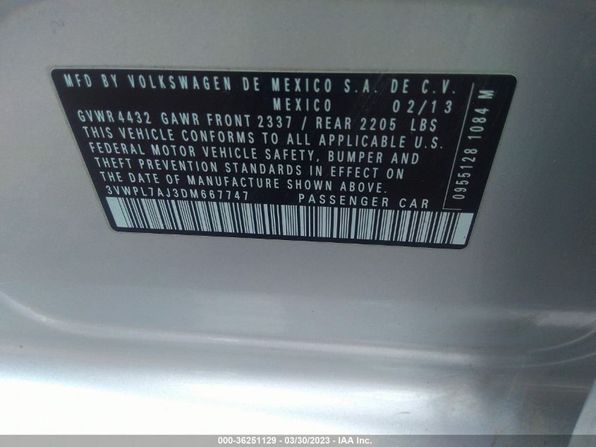 2013 VOLKSWAGEN JETTA SPORTWAGEN TDI W/SUNROOF & NAV - 3VWPL7AJ3DM667747