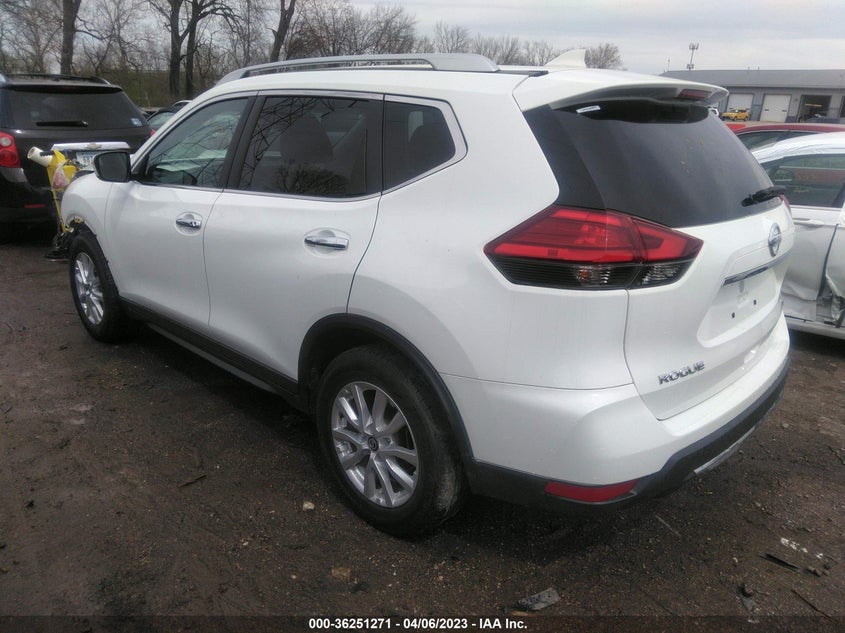 VIN KNMAT2MT4HP509748 2017 NISSAN ROGUE SV