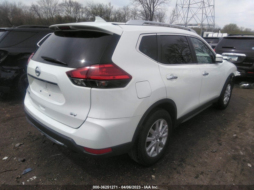 VIN KNMAT2MT4HP509748 2017 NISSAN ROGUE SV