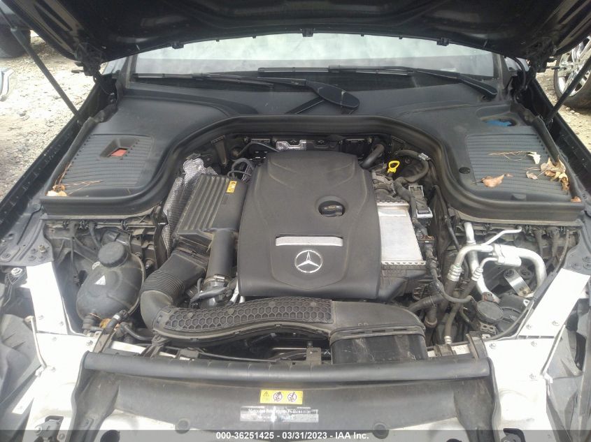 2018 MERCEDES-BENZ GLC GLC 300 - WDC0G4JBXJV043391