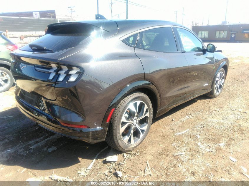2022 FORD MUSTANG MACH-E PREMIUM - 3FMTK3SS1NMA47299