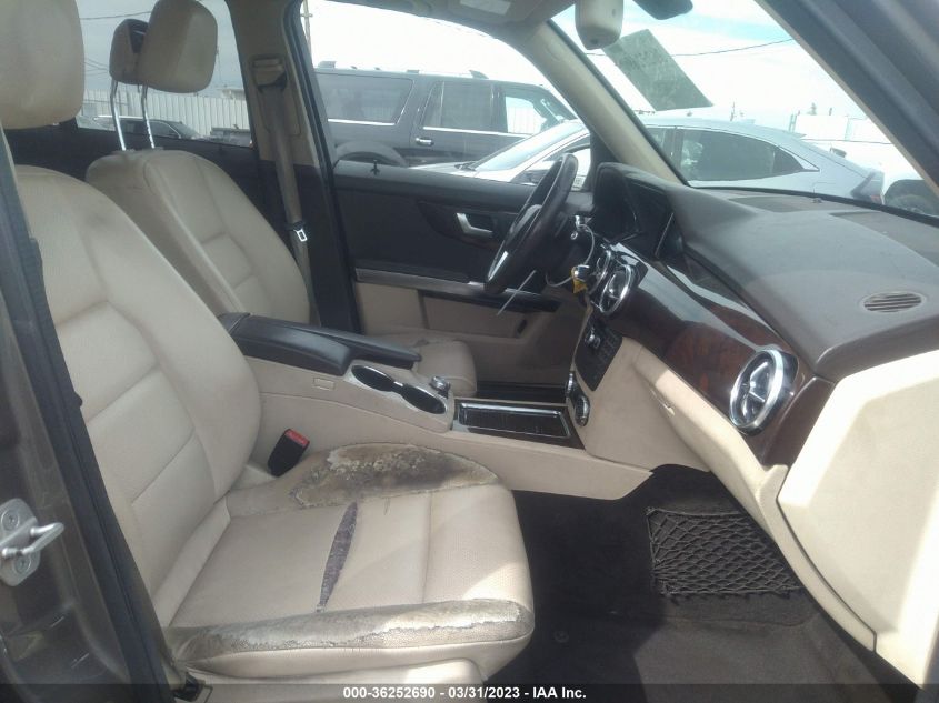 2013 MERCEDES-BENZ GLK-CLASS GLK 350 - WDCGG5HB0DG131143