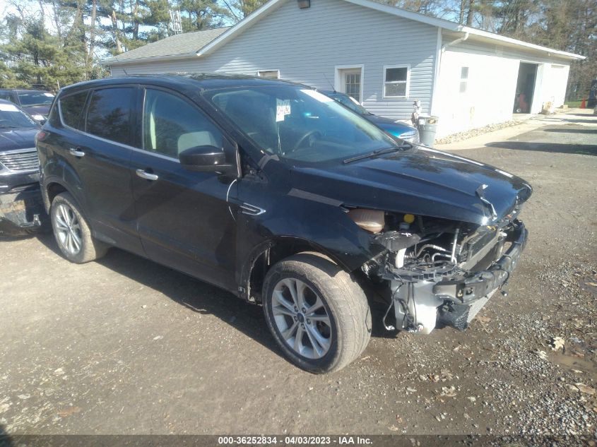 2017 FORD ESCAPE SE - 1FMCU9G9XHUA29287