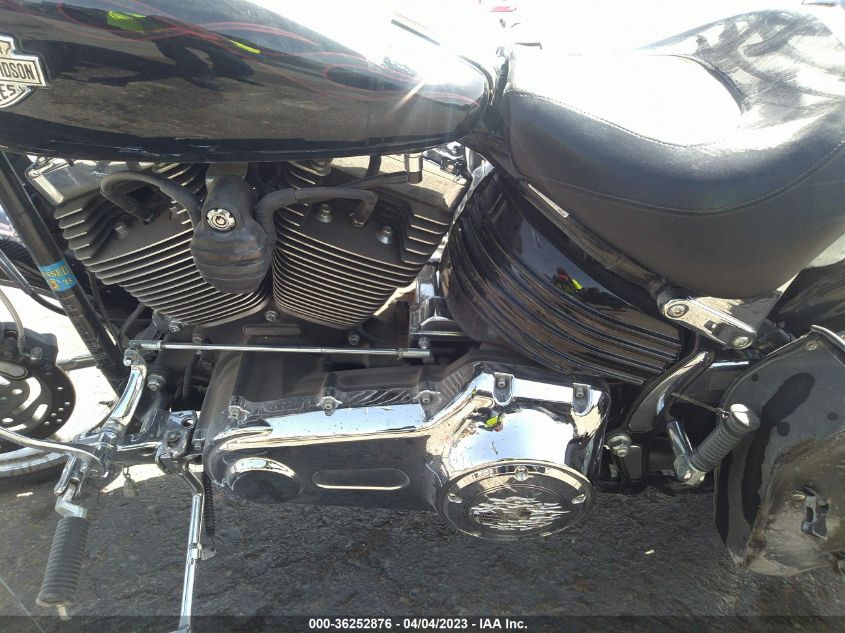 2008 HARLEY-DAVIDSON FXCWC 1HD1JK5198Y084295