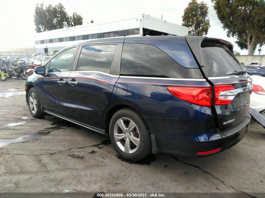 VIN 5FNRL6H52JB070619 2018 HONDA ODYSSEY EX