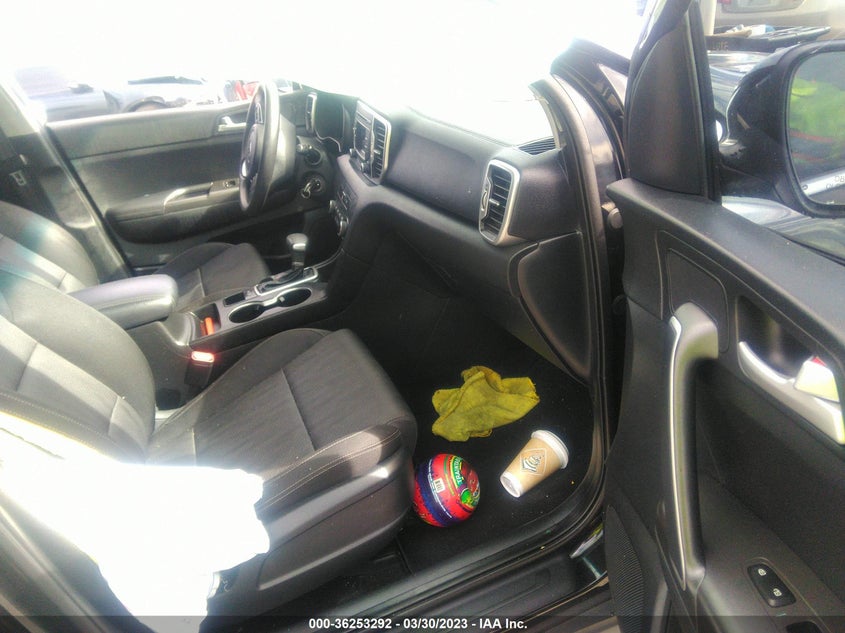 VIN KNDPM3AC0K7619110 2019 KIA SPORTAGE LX