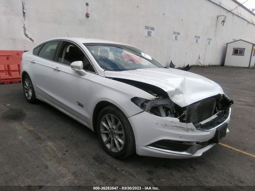 VIN 3FA6P0PU7JR154730 2018 FORD FUSION ENERGI no.1