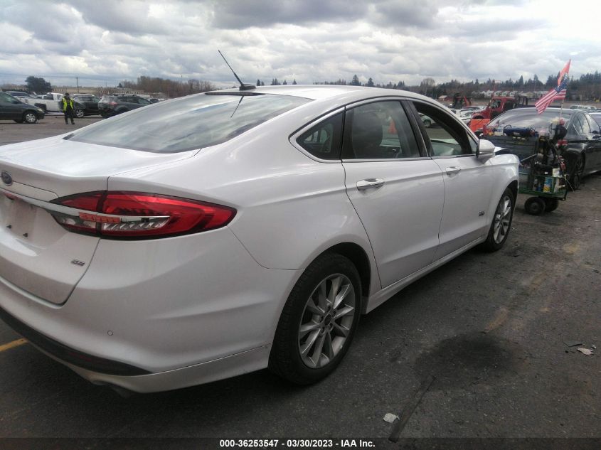 2018 FORD FUSION ENERGI SE - 3FA6P0PU7JR154730