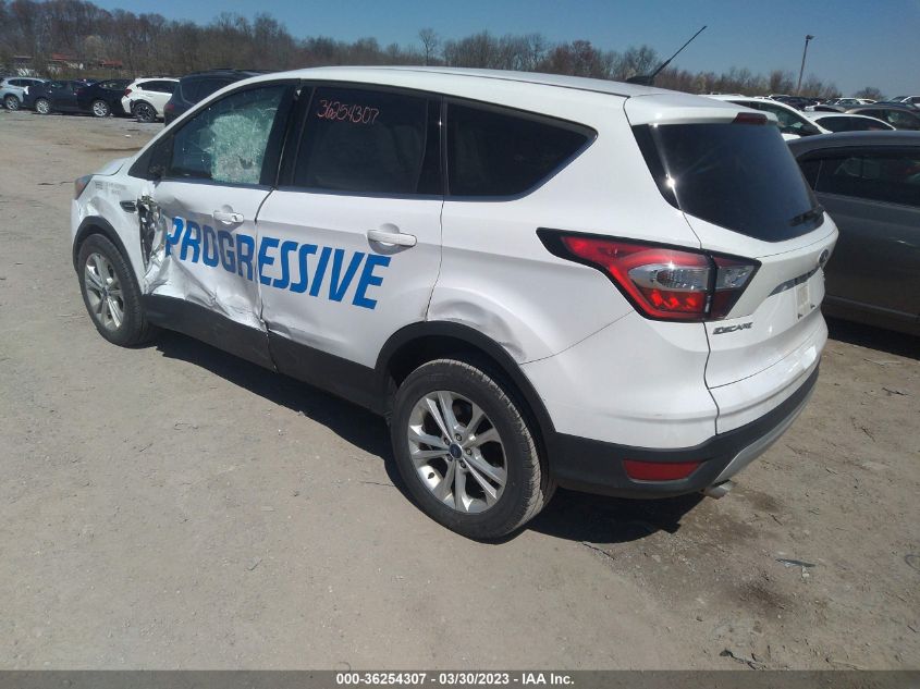 2017 FORD ESCAPE SE - 1FMCU9GDXHUD78552