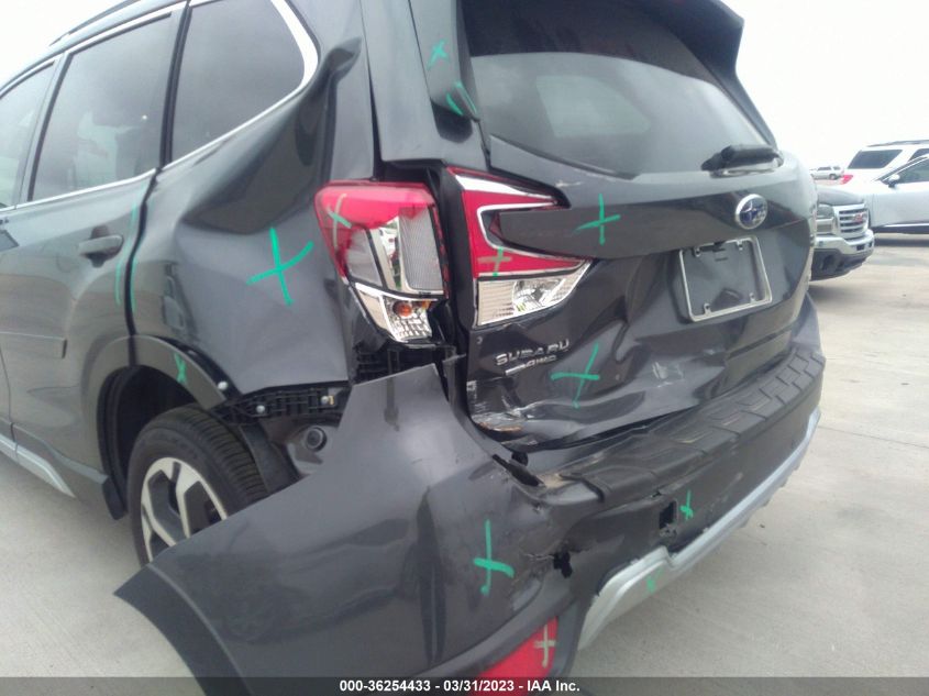 2022 SUBARU FORESTER TOURING - JF2SKARCXNH505401
