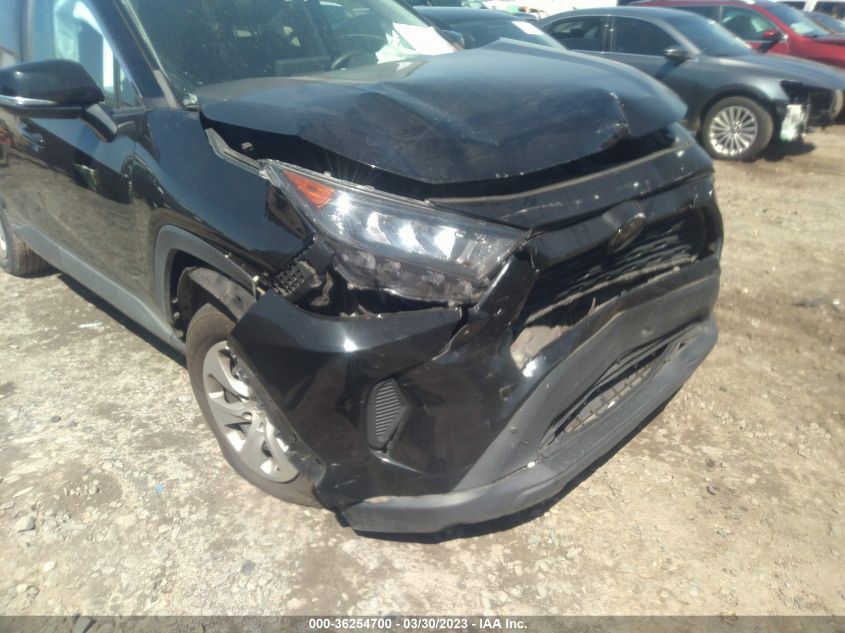 2019 TOYOTA RAV4 LE - 2T3K1RFV8KC015116