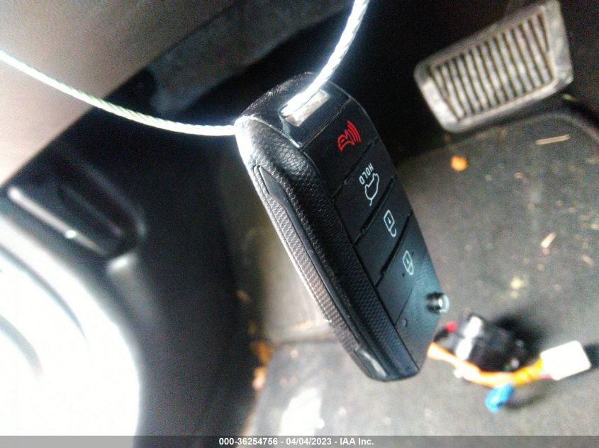 2017 KIA SOUL + - KNDJP3A50H7418329