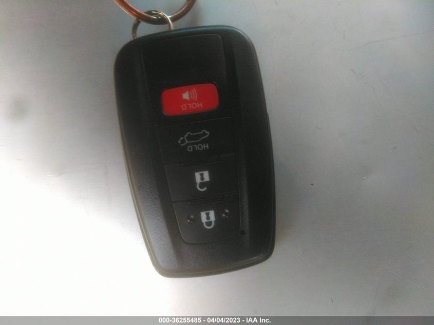 VIN JTM16RFV0ND064680 2022 TOYOTA RAV4 HYBRID SE