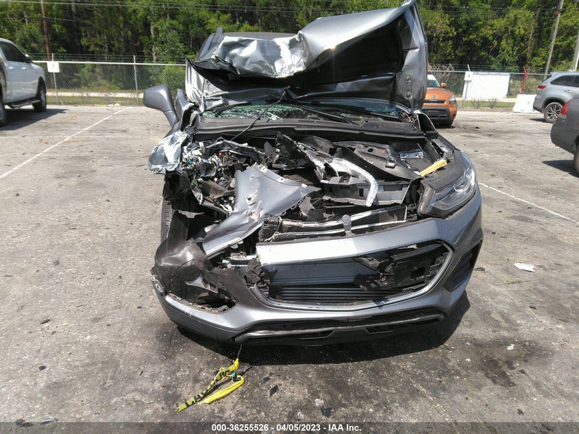 VIN 3GNCJLSB3LL282885 2020 CHEVROLET TRAX LT
