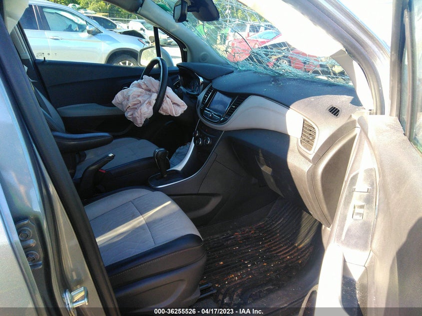 VIN 3GNCJLSB3LL282885 2020 CHEVROLET TRAX LT