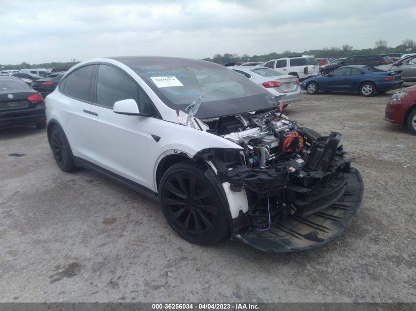 2022 TESLA MODEL X PLAID - 7SAXCBE66NF339243