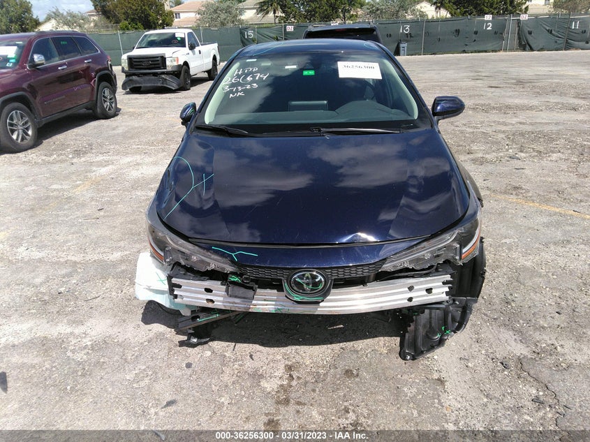 VIN 5YFEPMAE1MP266674 2021 TOYOTA COROLLA LE
