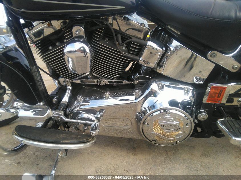 2010 HARLEY-DAVIDSON FLSTC - 1HD1BW51XAB041176