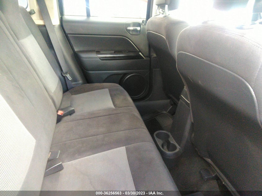 VIN 1C4NJPBA7HD140925 2017 JEEP PATRIOT SPORT