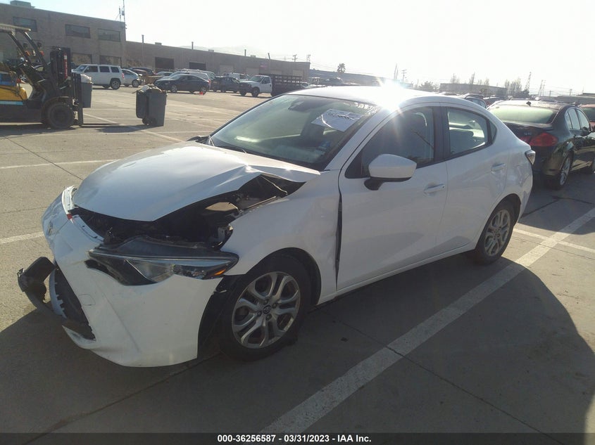 VIN 3MYDLBYV8HY179699 2017 TOYOTA YARIS IA