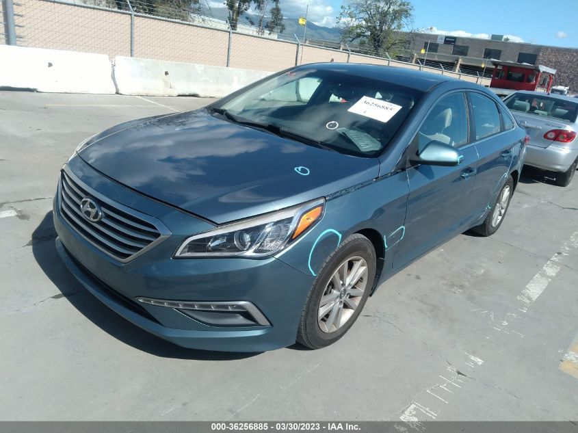 2015 HYUNDAI SONATA 2.4L SE - 5NPE24AF2FH181432