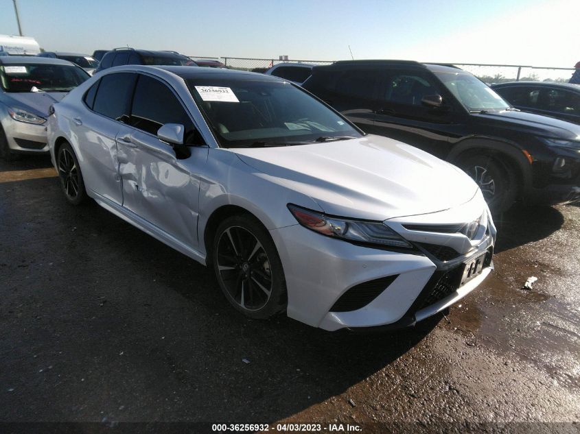 2018 TOYOTA CAMRY XSE - 4T1B61HK5JU158696