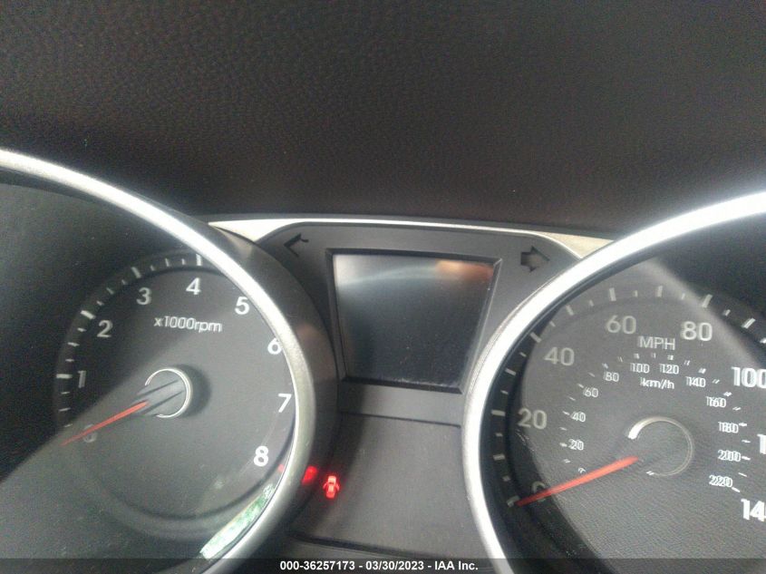2014 HYUNDAI TUCSON SE - KM8JUCAG8EU857653