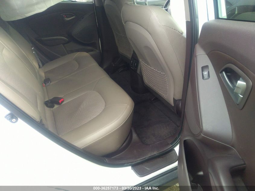 2014 HYUNDAI TUCSON SE - KM8JUCAG8EU857653