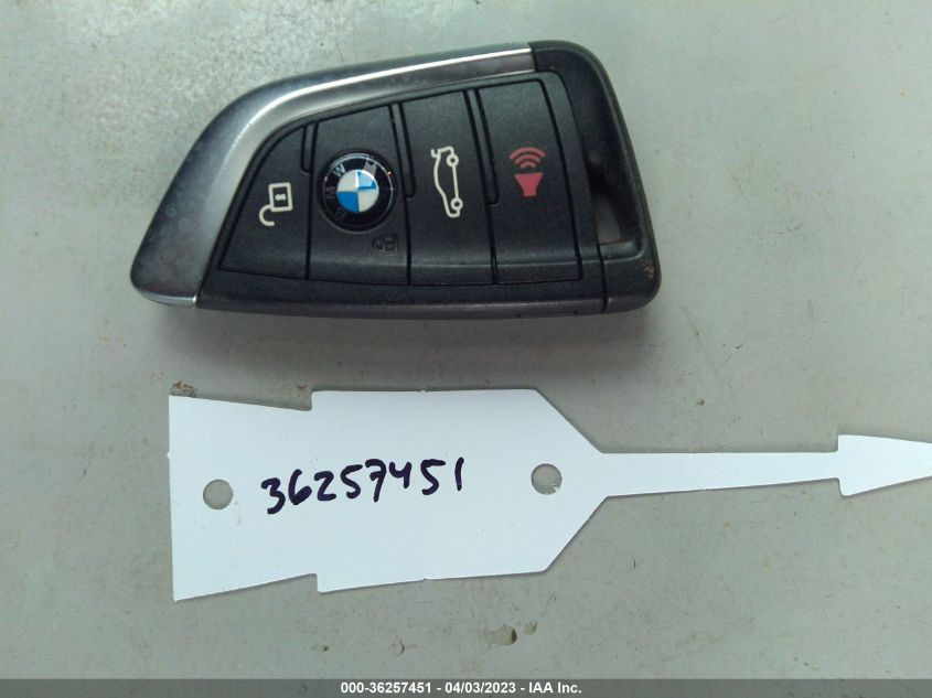 2020 BMW X1 SDRIVE28I - WBXJG7C08L5R95190