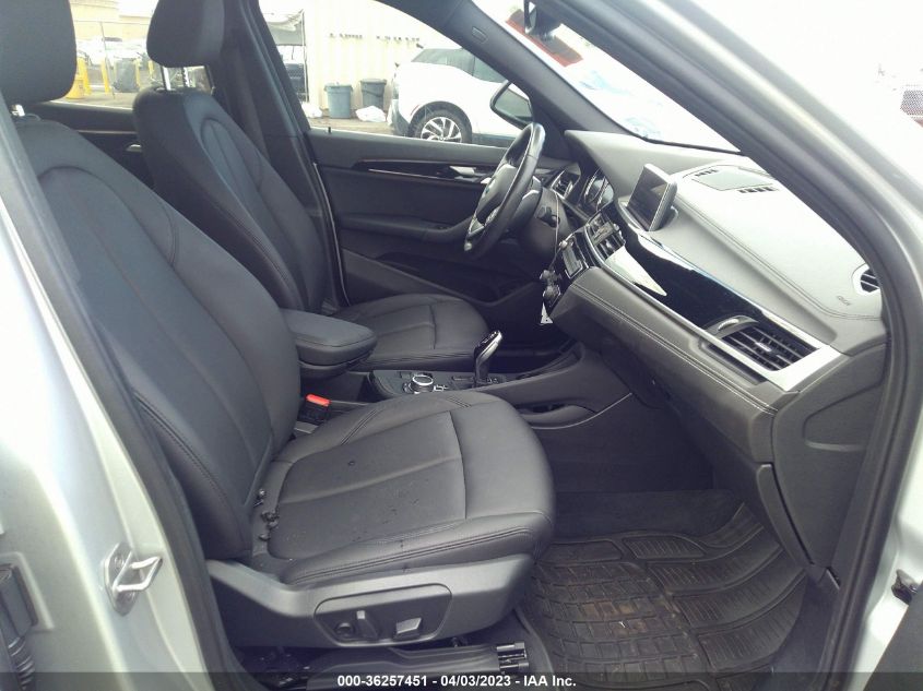 2020 BMW X1 SDRIVE28I - WBXJG7C08L5R95190
