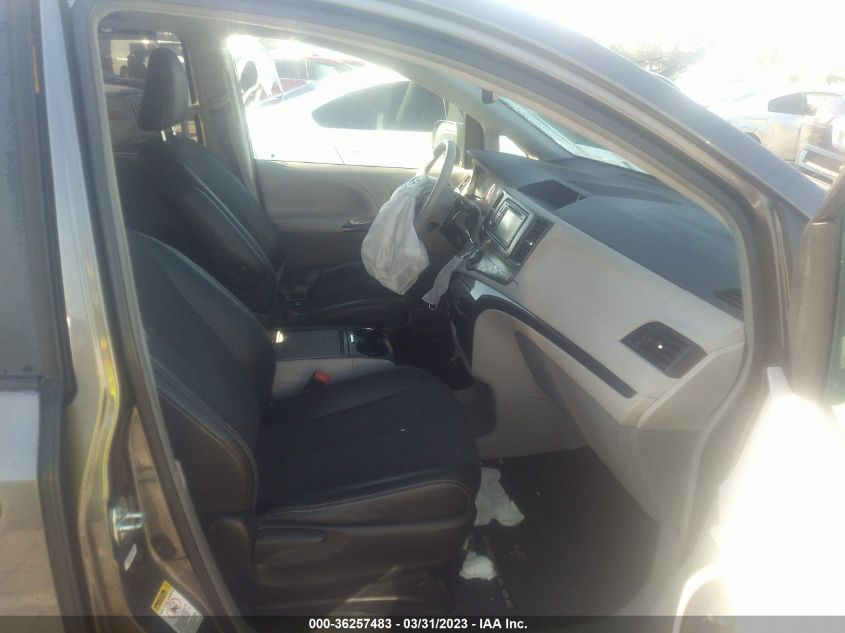 2013 TOYOTA SIENNA SE - 5TDXK3DC0DS402750