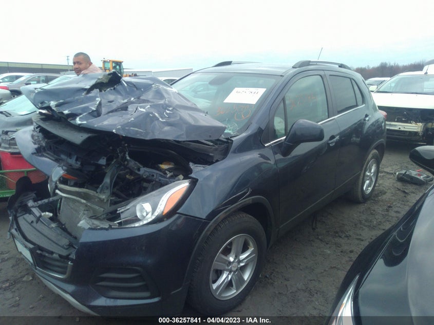VIN 3GNCJLSBXJL178147 2018 CHEVROLET TRAX LT
