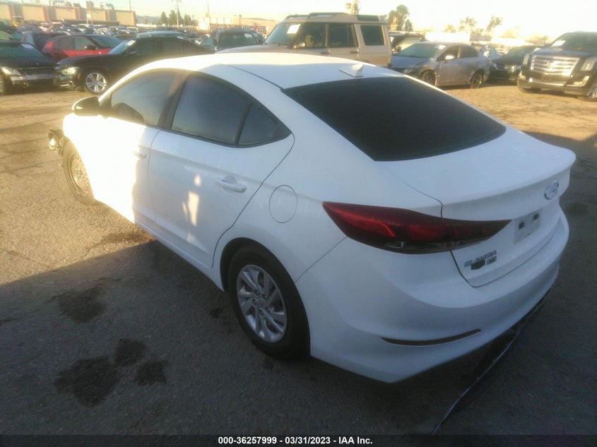 VIN 5NPD74LF4HH102601 2017 HYUNDAI ELANTRA SE