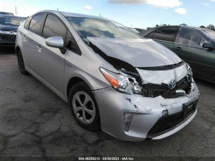 2015 TOYOTA PRIUS FOUR - JTDKN3DU2F0447396