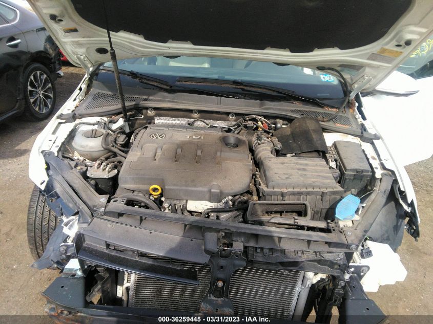 2015 VOLKSWAGEN GOLF SPORTWAGEN TDI S - 3VWCA7AU0FM510453