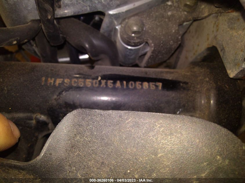 2005 HONDA VTX1300 C 1HFSC550X5A105657