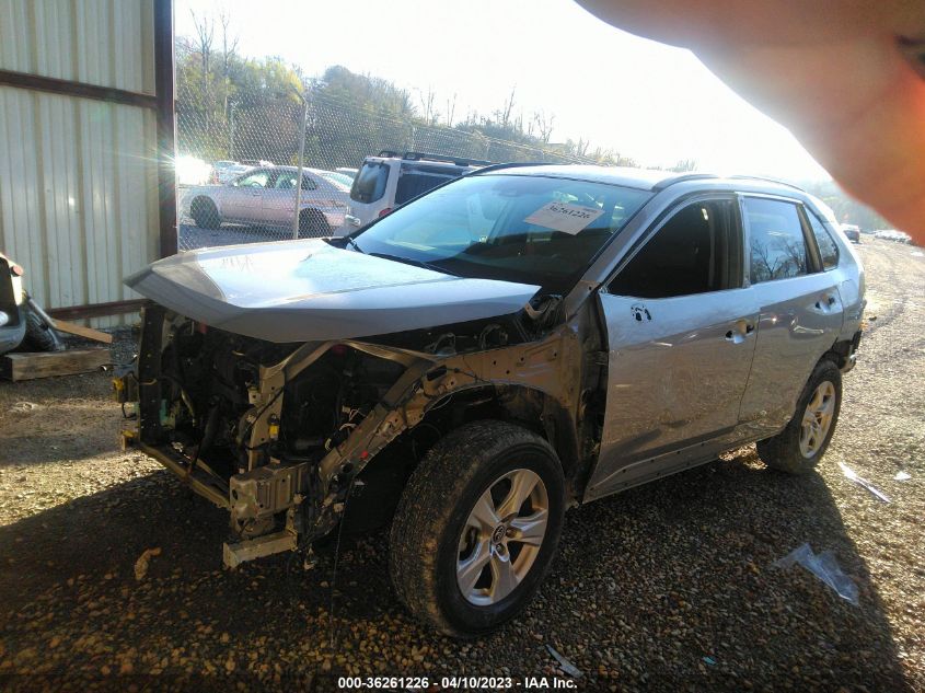 2020 TOYOTA RAV4 XLE - 2T3W1RFV8LW085992
