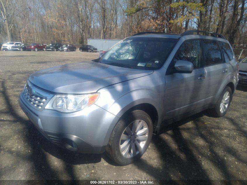 2013 SUBARU FORESTER 2.5X PREMIUM - JF2SHADC1DH437624