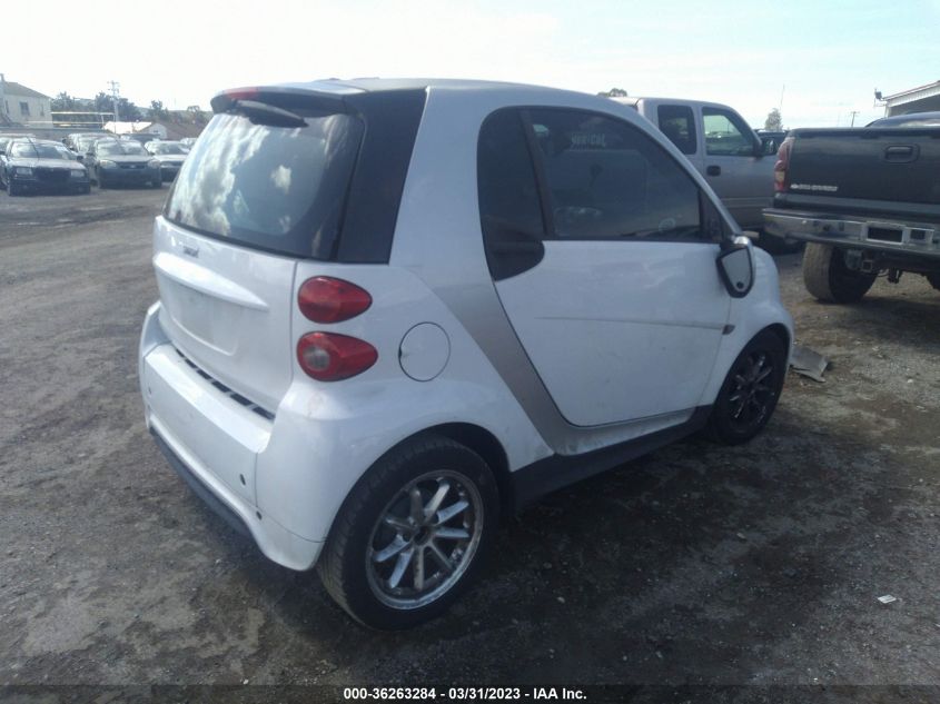 2015 SMART FORTWO PASSION/PURE - WMEEJ3BA7FK810282