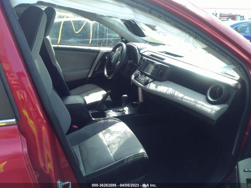 2017 TOYOTA RAV4 XLE - JTMRFREV5HJ151288
