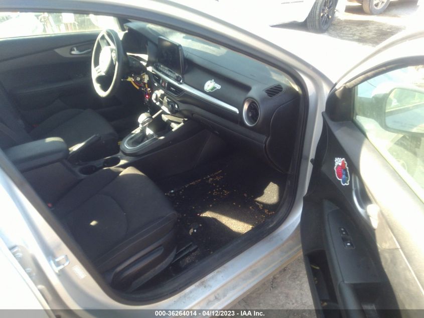 2019 KIA FORTE LXS - 3KPF24AD1KE114869