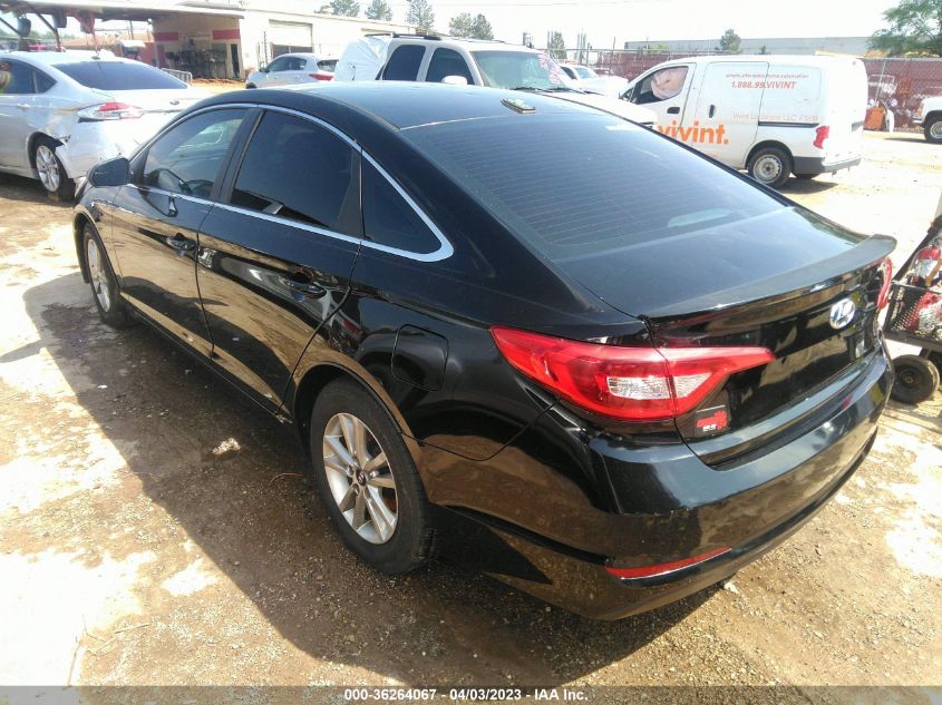 2015 HYUNDAI SONATA 2.4L SE - 5NPE24AF4FH004915