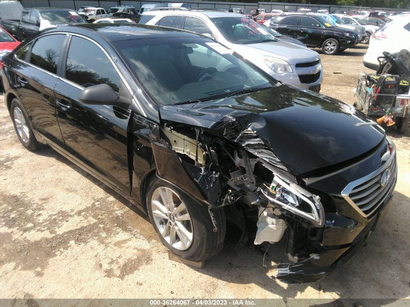 2015 HYUNDAI SONATA 2.4L SE - 5NPE24AF4FH004915