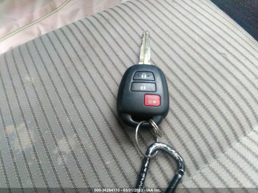 2015 TOYOTA RAV4 XLE - 2T3RFREV6FW367150