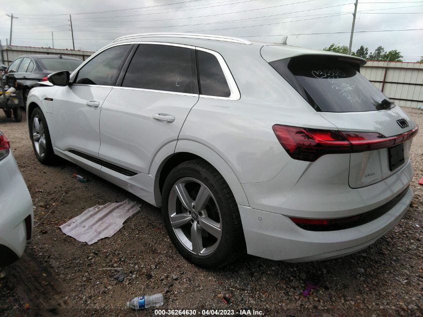 2019 AUDI E-TRON PREMIUM PLUS - WA1LAAGE7KB020913