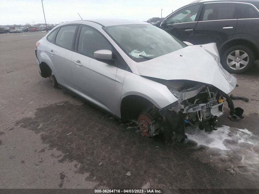 FORD FOCUS SE 2018