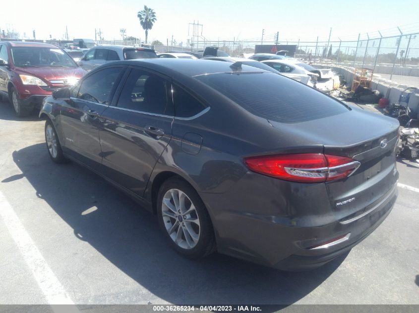 2019 FORD FUSION HYBRID SE 3FA6P0LU2KR208040