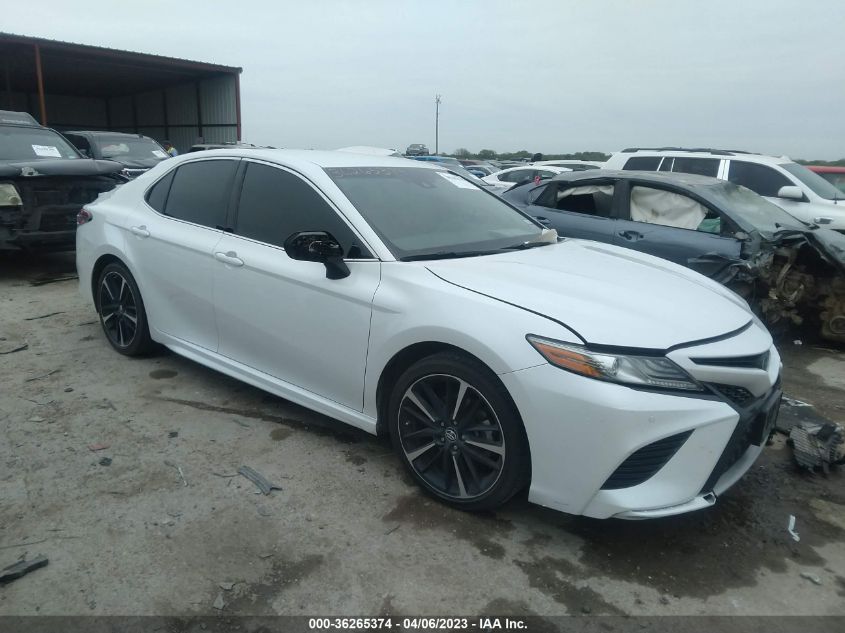 2018 TOYOTA CAMRY XSE - 4T1B61HK5JU119381